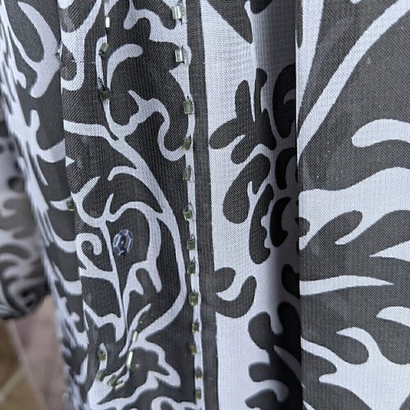 LIKE NEW Nicole Miller Gray/Black Floral Puffy Sleeve Blouse - Picture 3 of 4